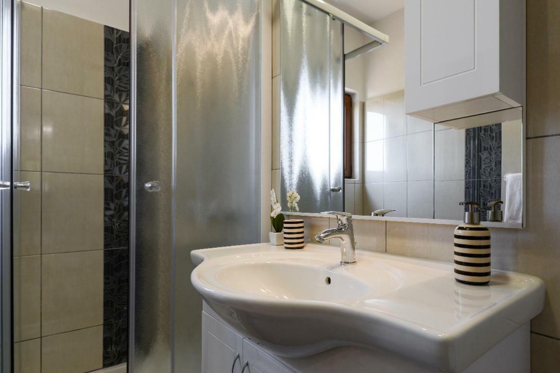 Apartment Lordanic Zaglav, Dugi Otok Eksteriør bilde